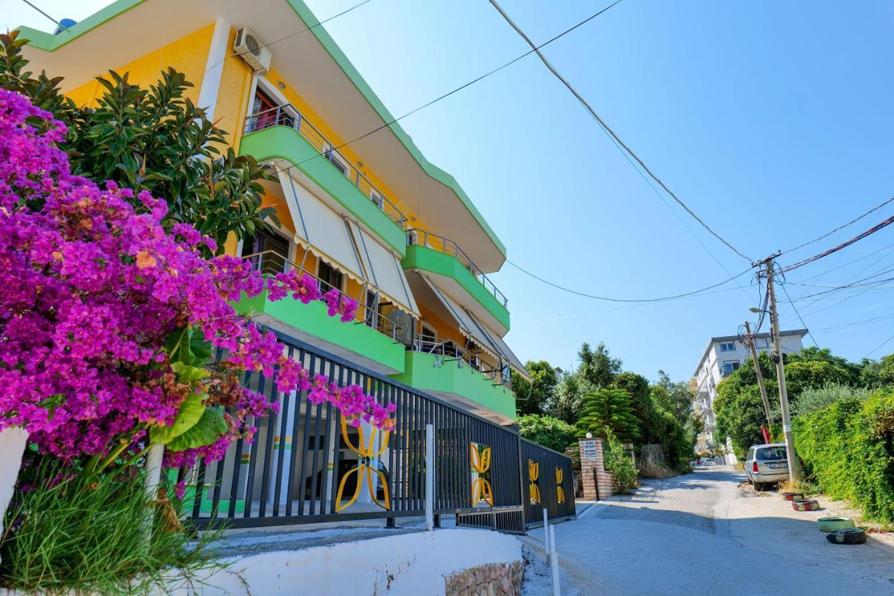 Vila Lida Саранде Екстериор снимка