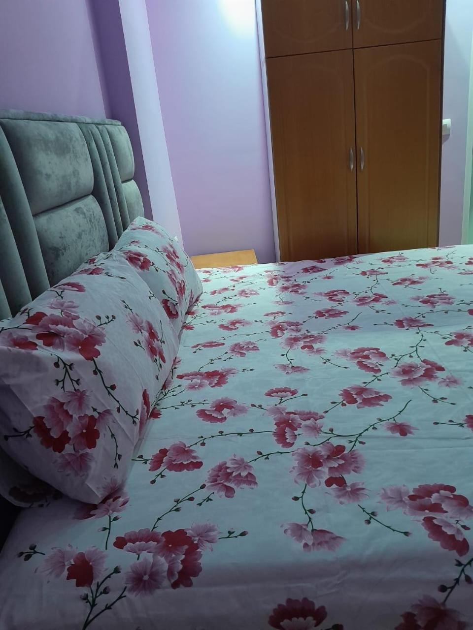 Vila Lida Саранде Екстериор снимка